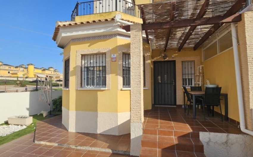 Reventa - Villa -
Lo Crispin - Inland