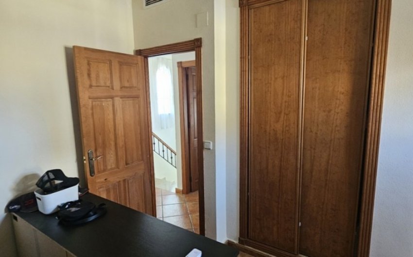 Reventa - Villa -
Lo Crispin - Inland