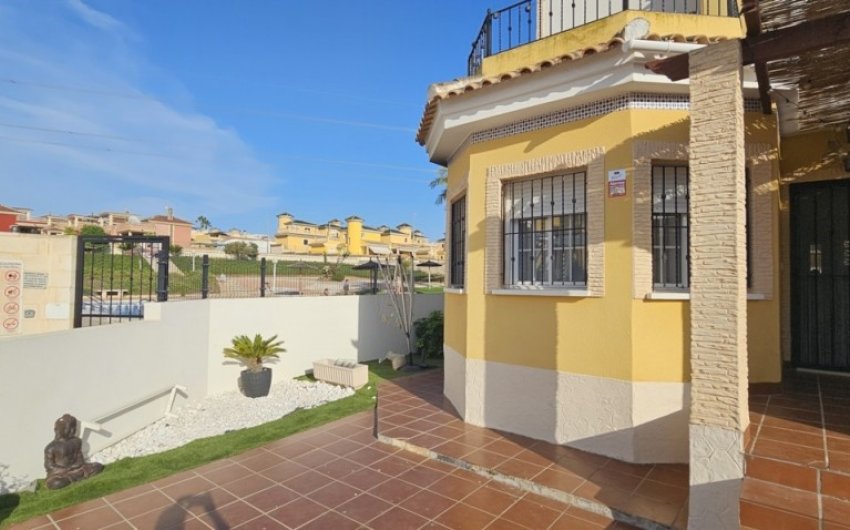 Reventa - Villa -
Lo Crispin - Inland
