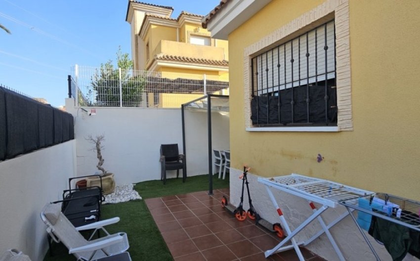 Reventa - Villa -
Lo Crispin - Inland