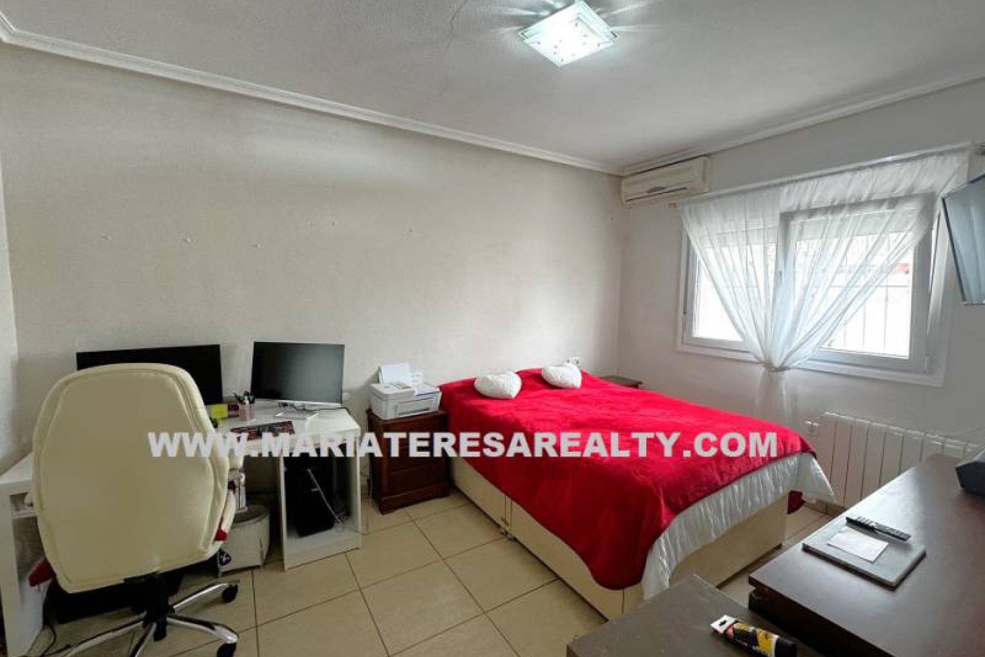 Reventa - Villa -
Lo Santiago - Gea y Trujols