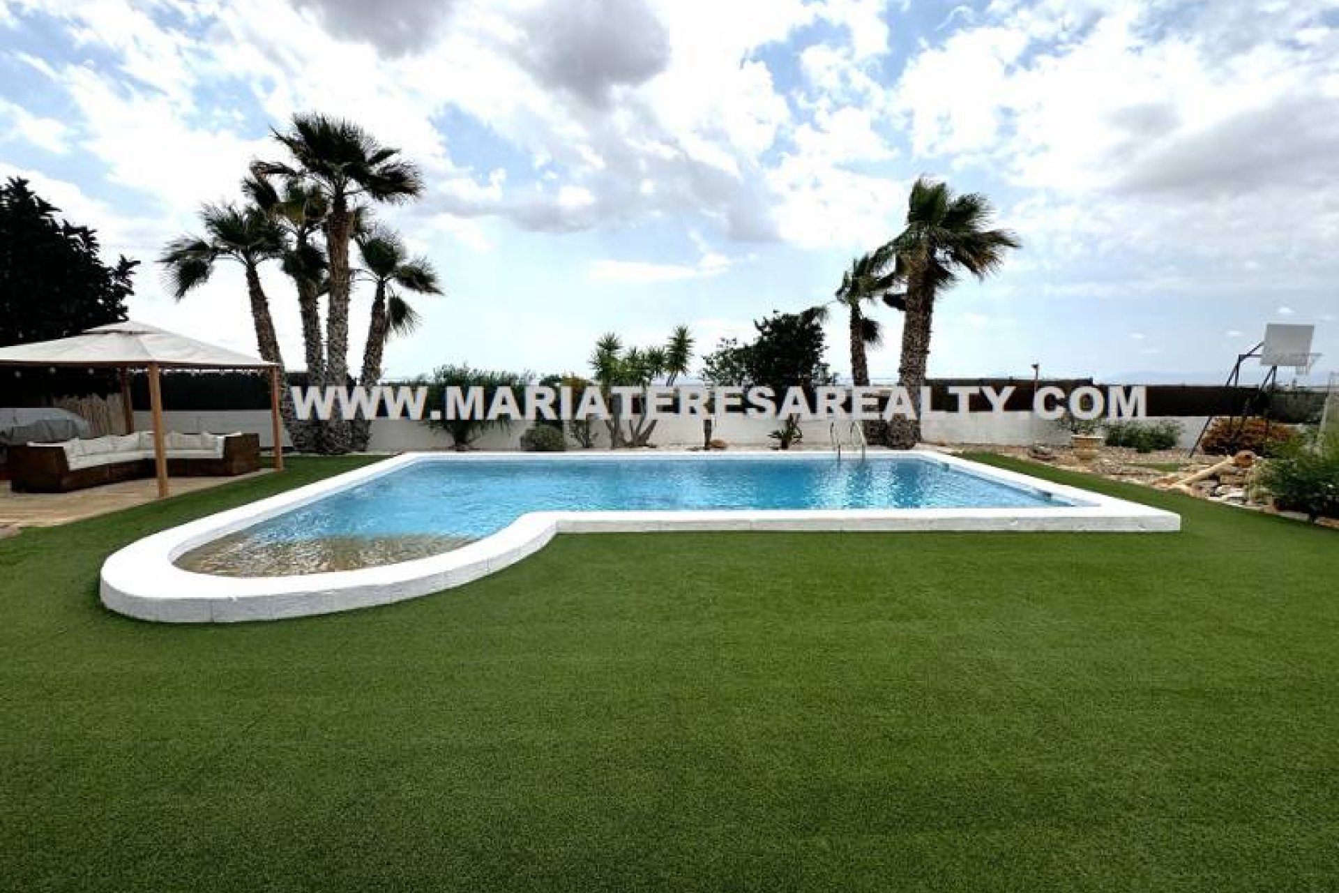 Reventa - Villa -
Lo Santiago - Gea y Trujols