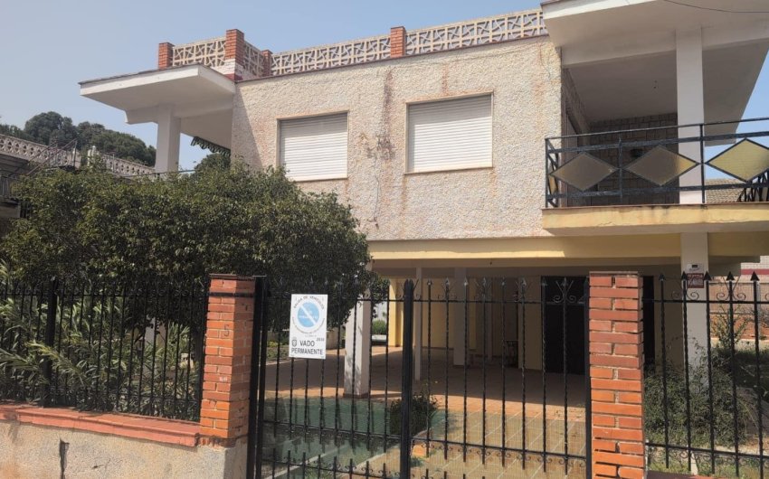Reventa - Villa -
Los Alcazares - Costa Calida