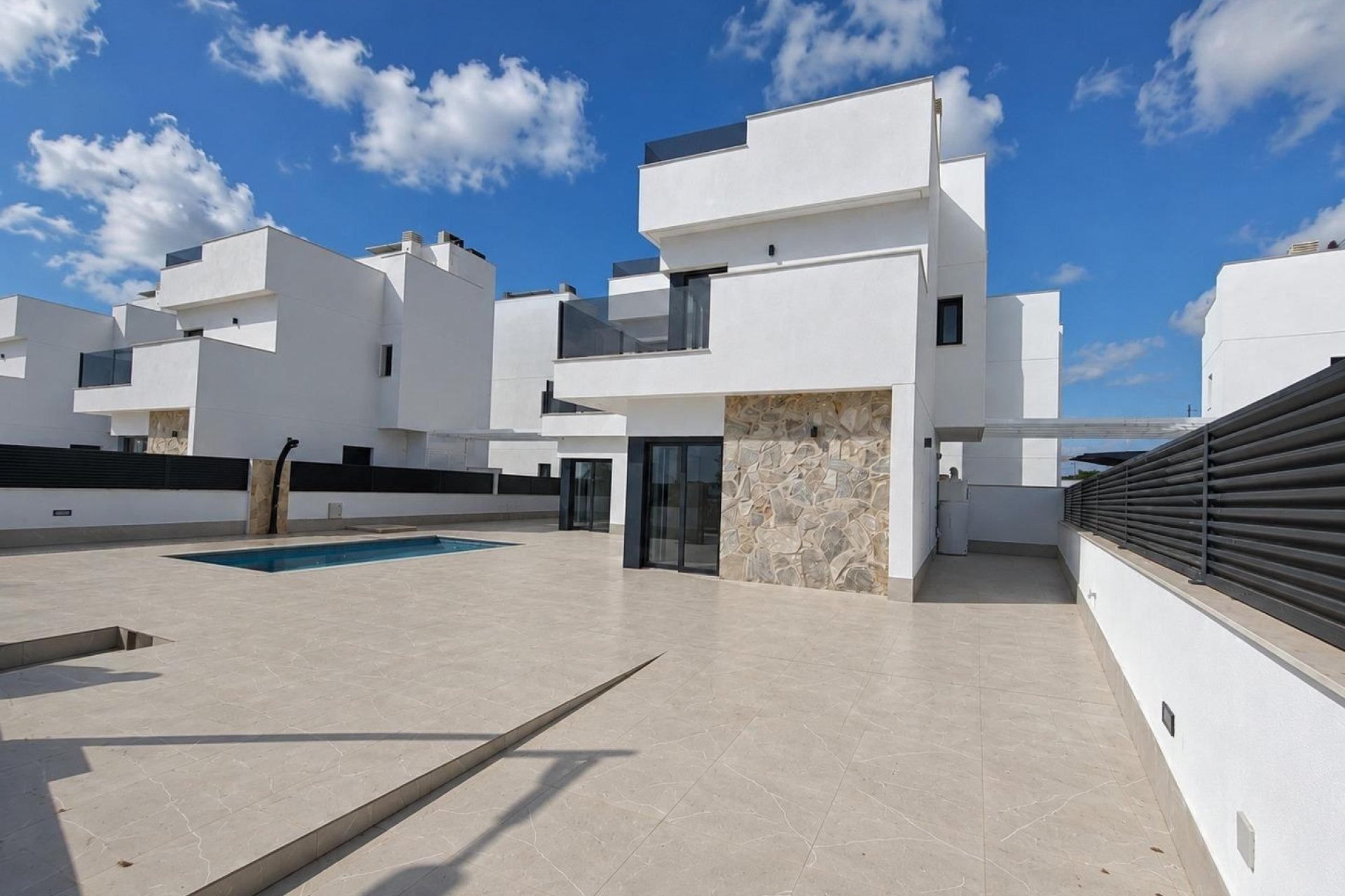 Reventa - Villa -
Los Alcazares - Dolores De Pacheco-santa Rosalía