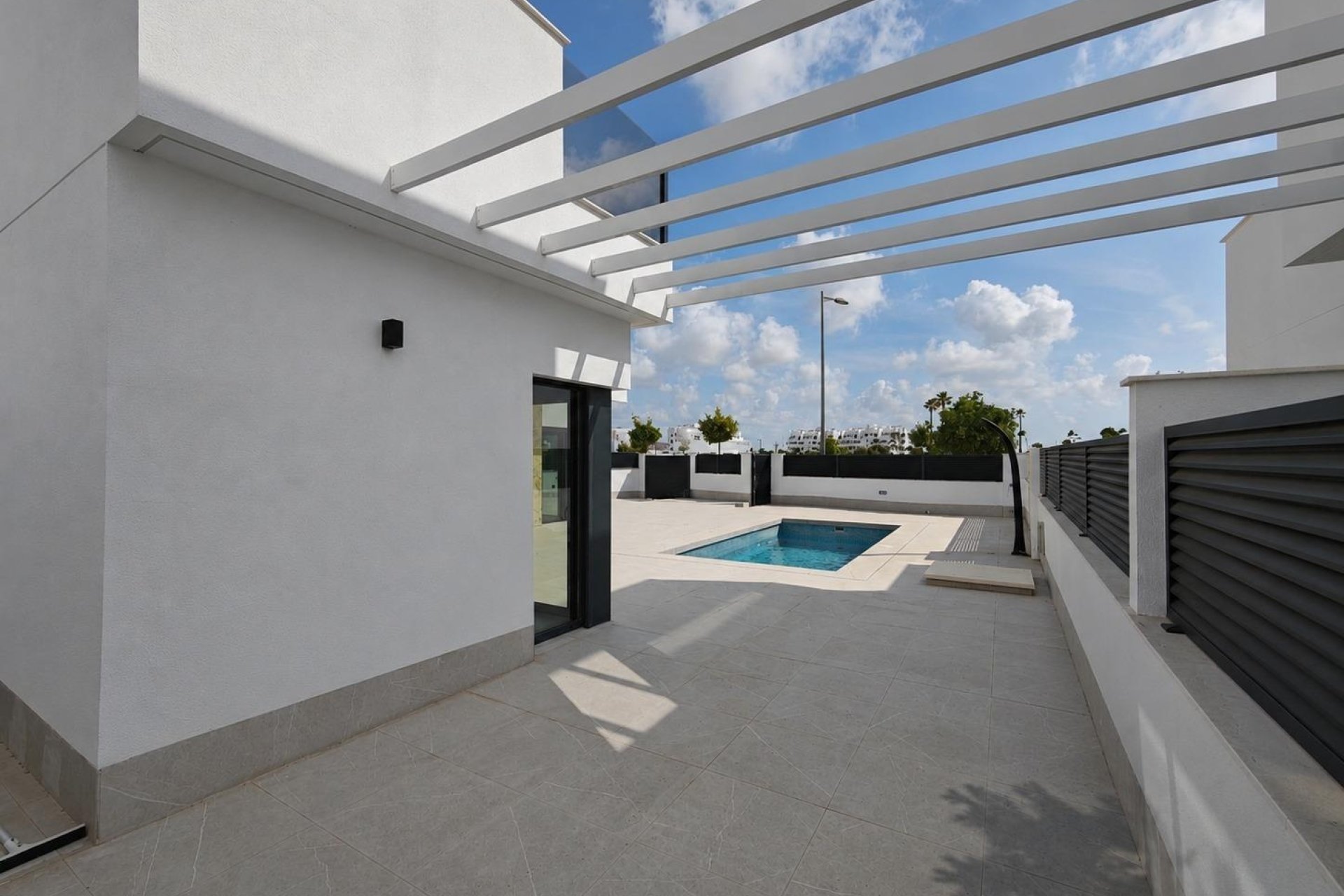 Reventa - Villa -
Los Alcazares - Dolores De Pacheco-santa Rosalía