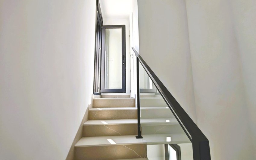 Reventa - Villa -
Los Alcazares - Dolores De Pacheco-santa Rosalía