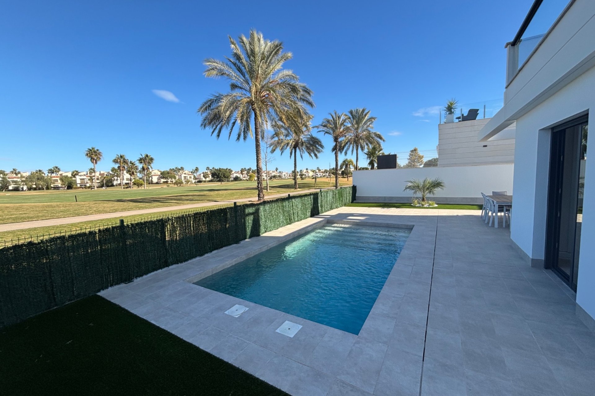 Reventa - Villa -
Los Alcazares - Roda