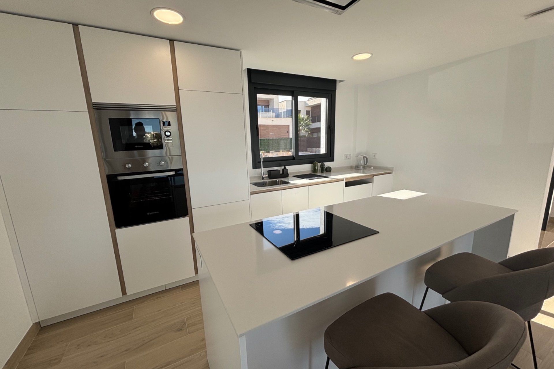 Reventa - Villa -
Los Alcazares - Roda