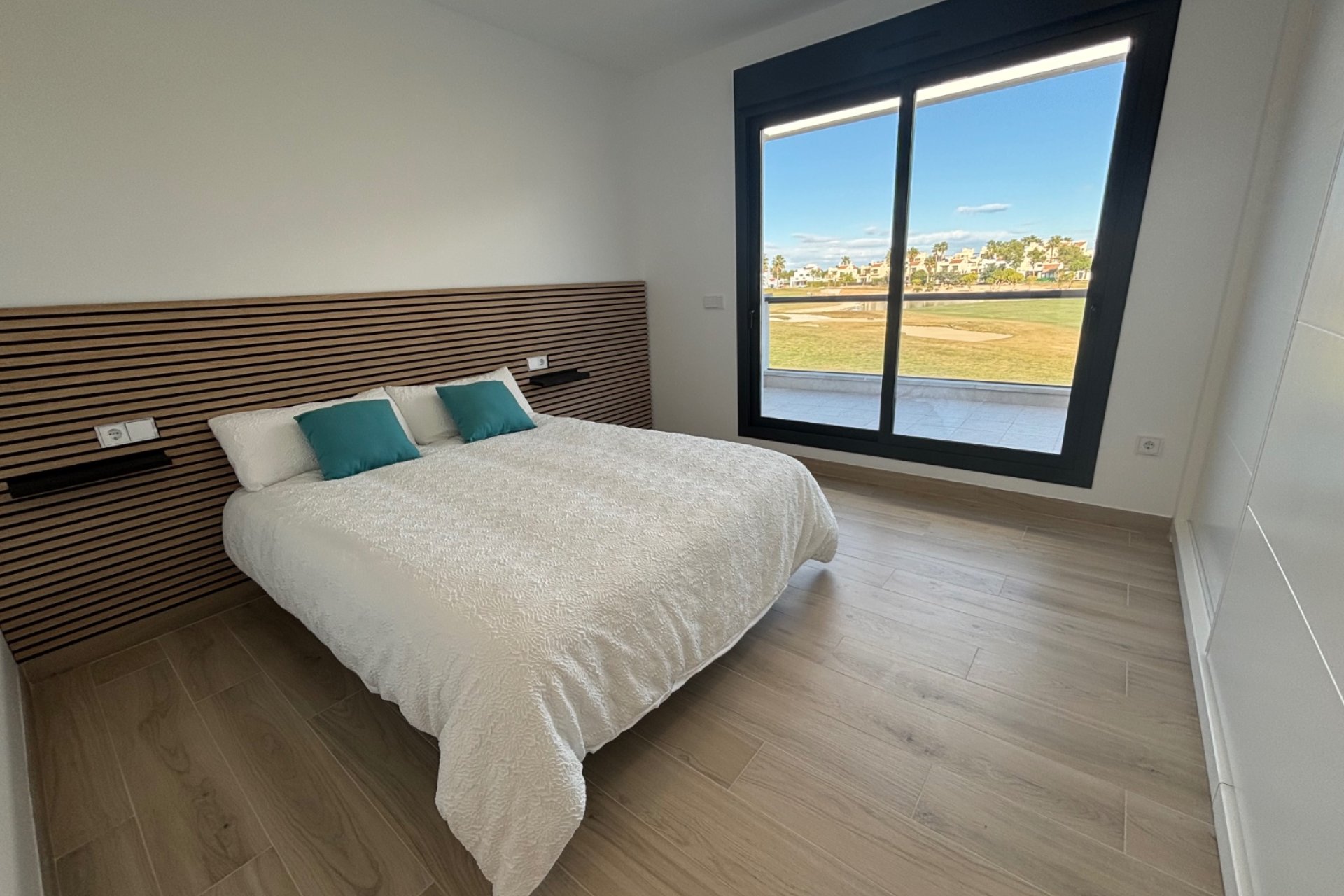 Reventa - Villa -
Los Alcazares - Roda