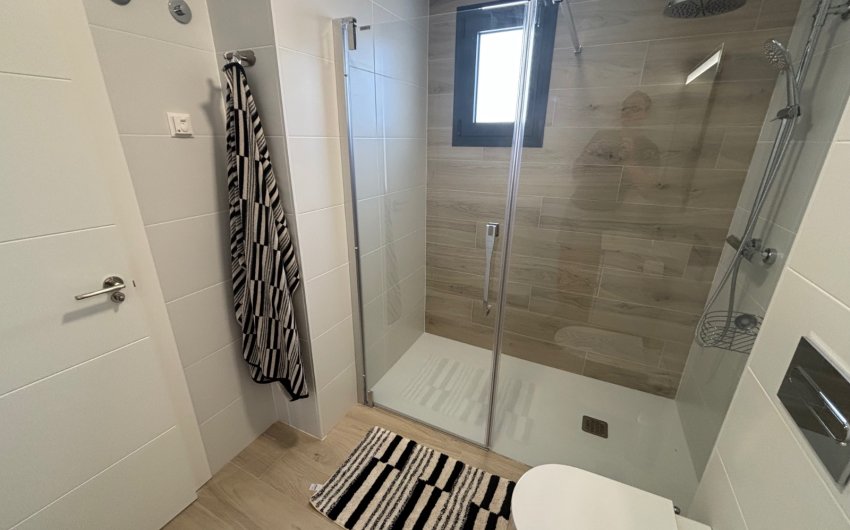 Reventa - Villa -
Los Alcazares - Roda