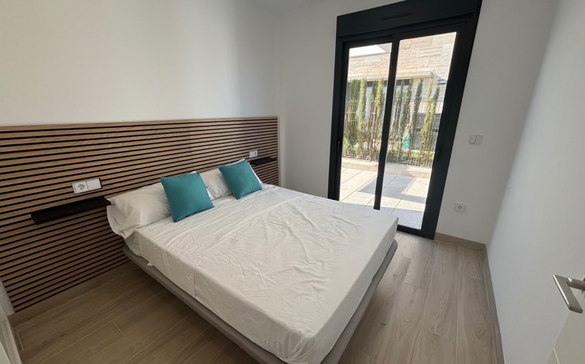 Reventa - Villa -
Los Alcazares - Roda