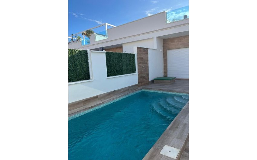 Reventa - Villa -
Los Alcazares