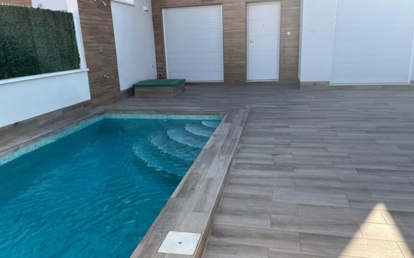 Reventa - Villa -
Los Alcazares