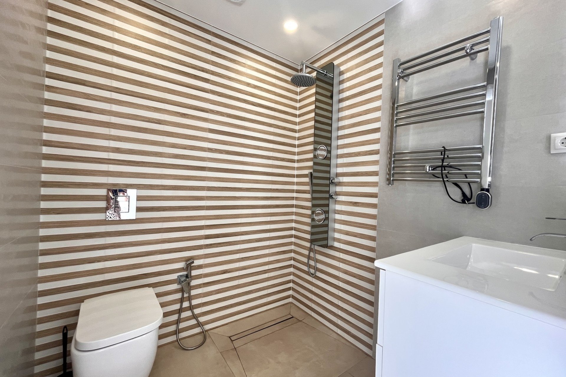 Reventa - Villa -
Los Balcones - Costa Blanca