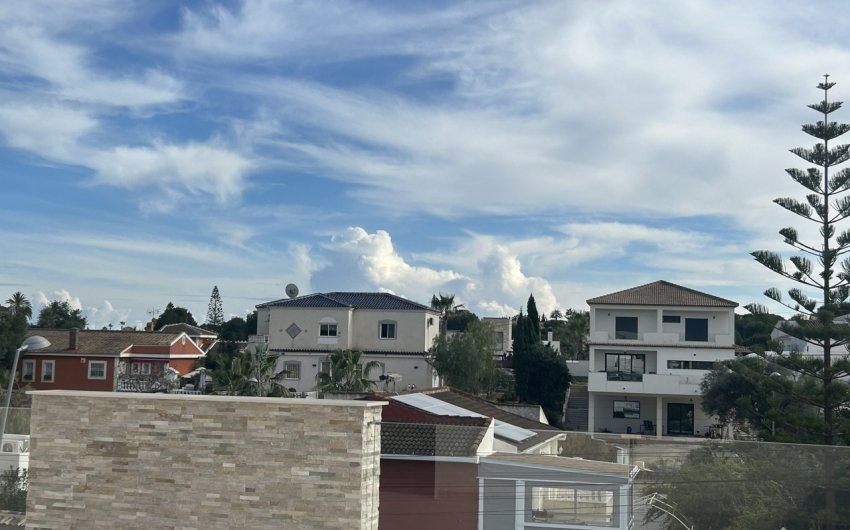 Reventa - Villa -
Los Balcones - Costa Blanca