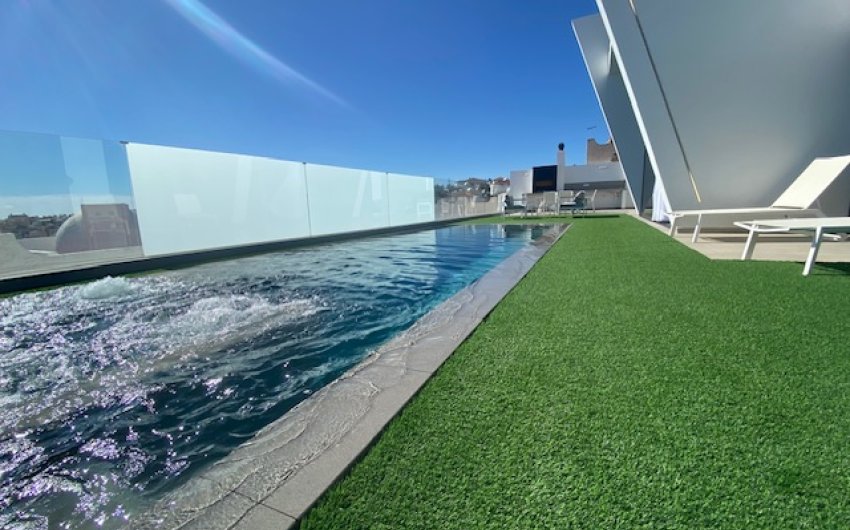 Reventa - Villa -
Los Balcones - Los Altos