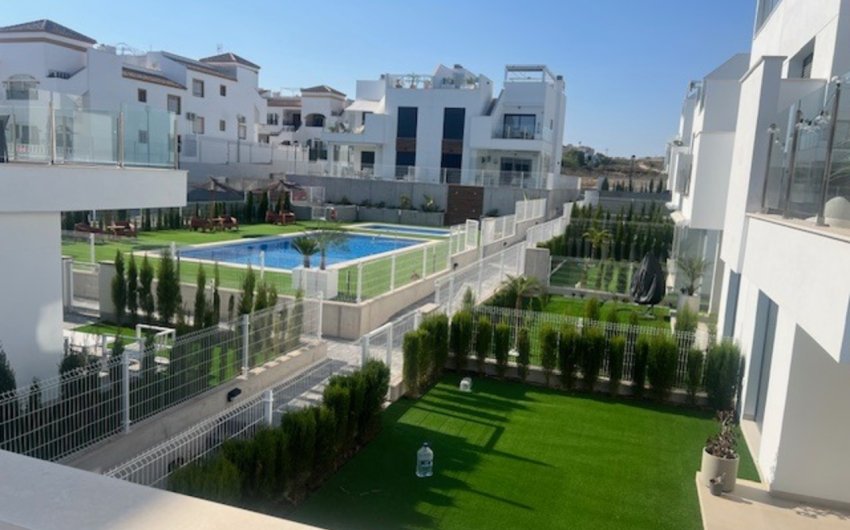 Reventa - Villa -
Los Montesinos - Costa Blanca