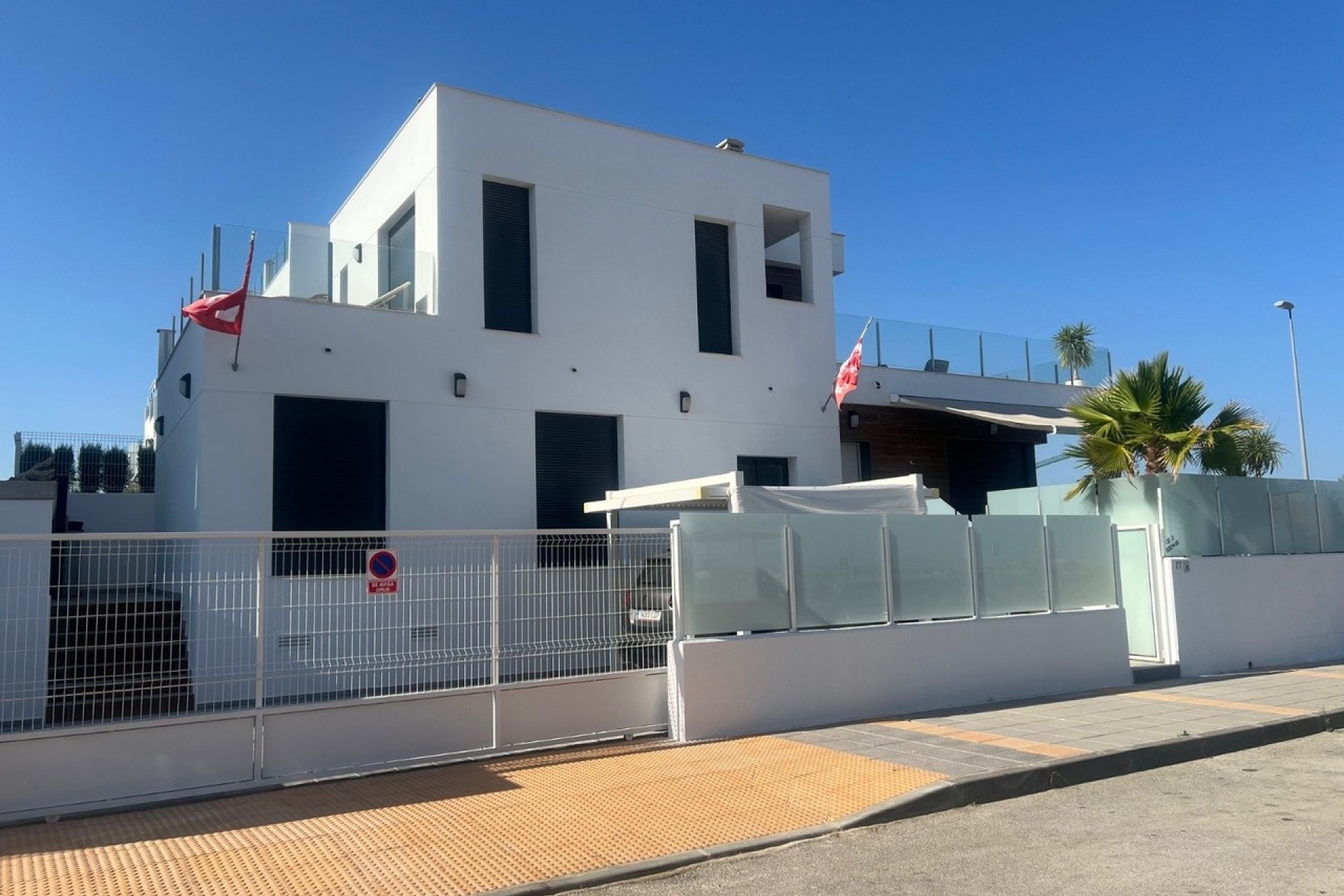 Reventa - Villa -
Los Montesinos - Costa Blanca