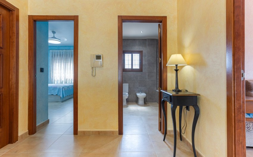 Reventa - Villa -
Los Montesinos - La Herrada