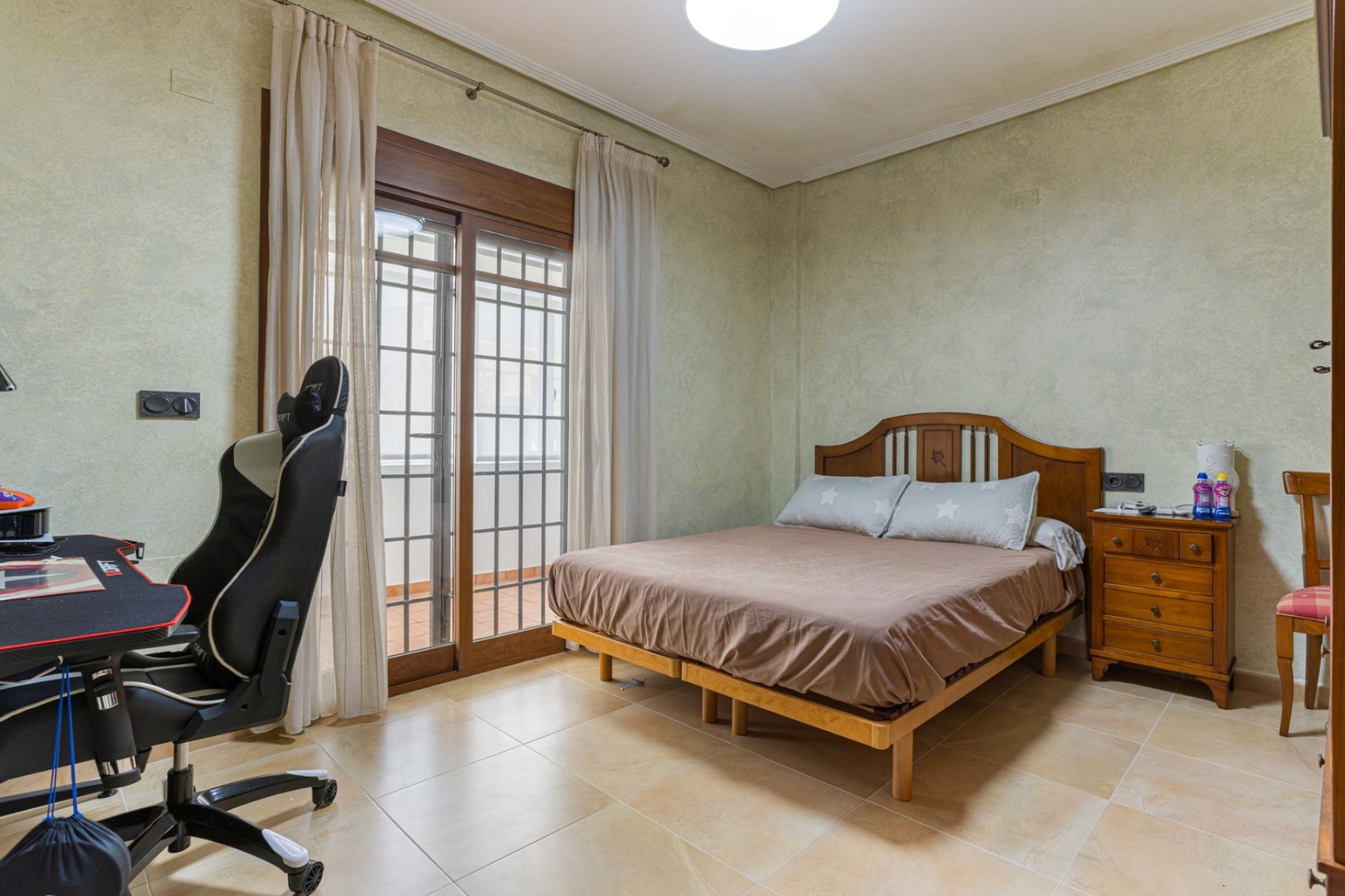 Reventa - Villa -
Los Montesinos - La Herrada