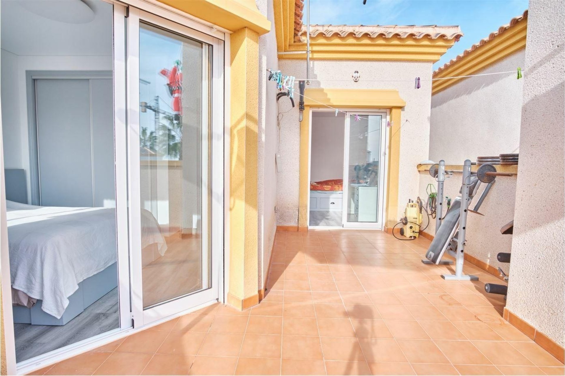 Reventa - Villa -
Los Montesinos - La Herrada