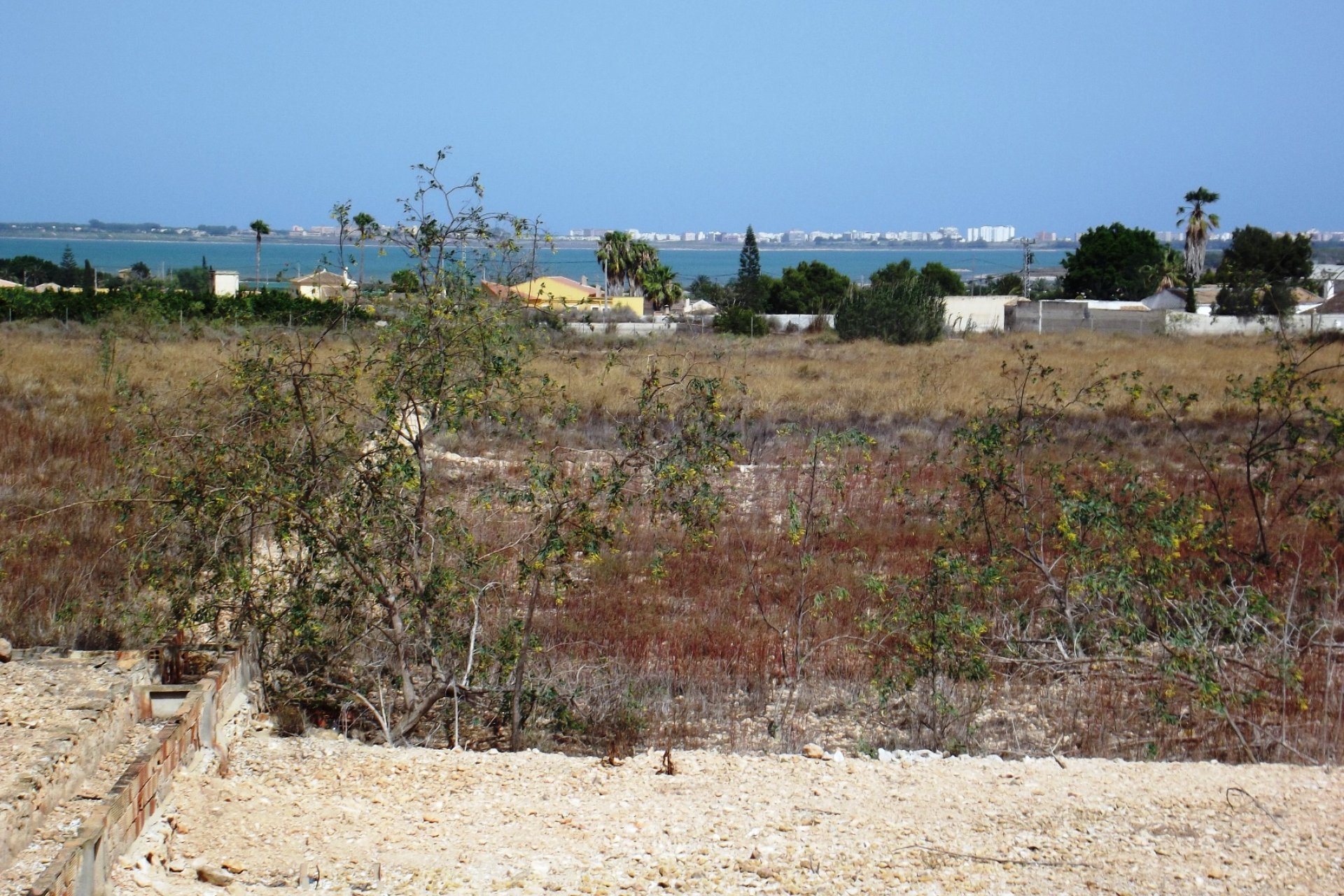 Reventa - Villa -
Los Montesinos - La Herrada