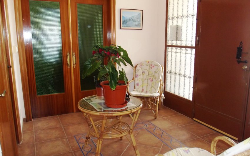 Reventa - Villa -
Los Montesinos - La Herrada
