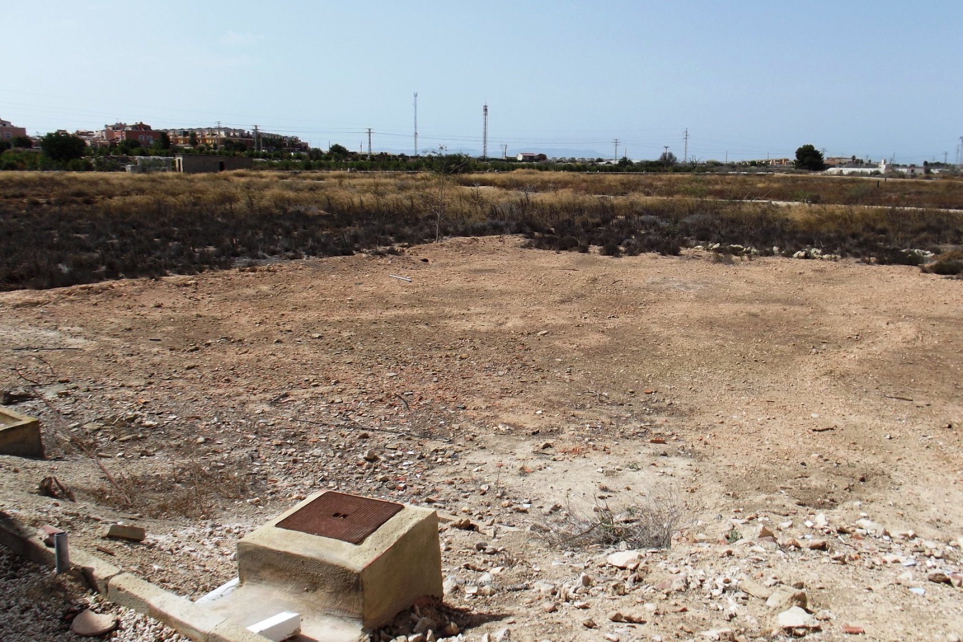 Reventa - Villa -
Los Montesinos - La Herrada