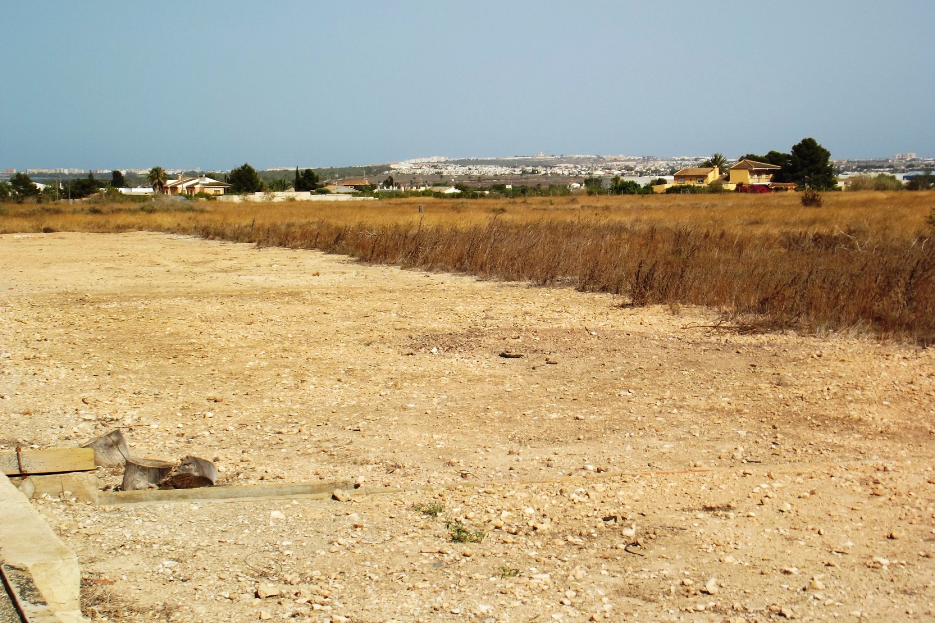 Reventa - Villa -
Los Montesinos - La Herrada