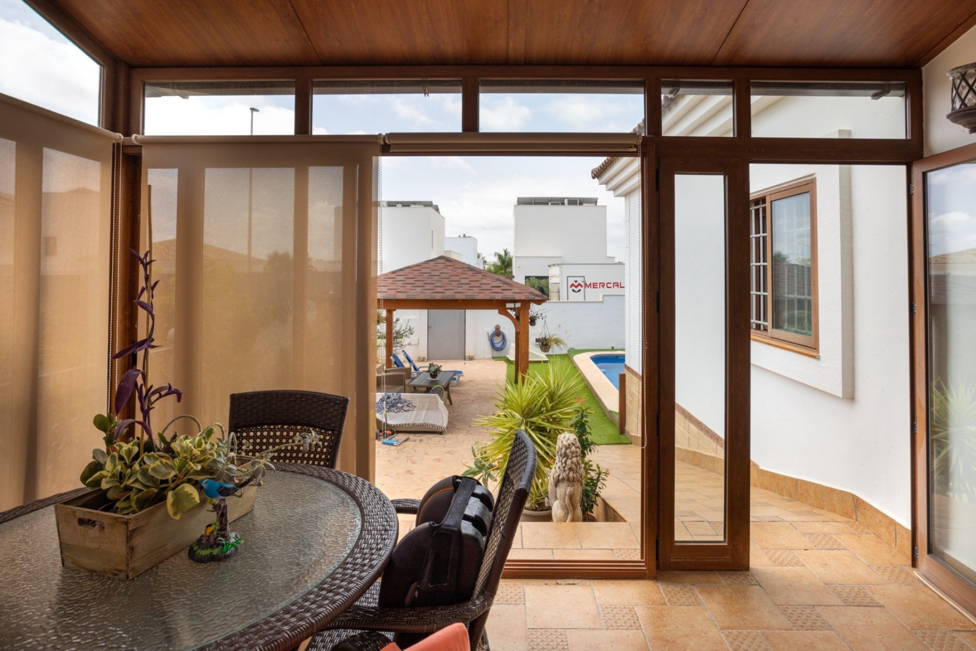 Reventa - Villa -
Los Montesinos - La Herrada