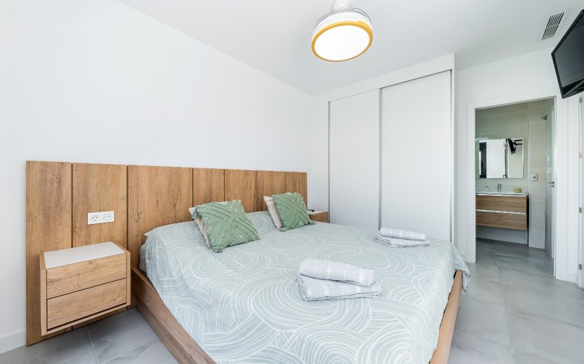 Reventa - Villa -
Los Montesinos