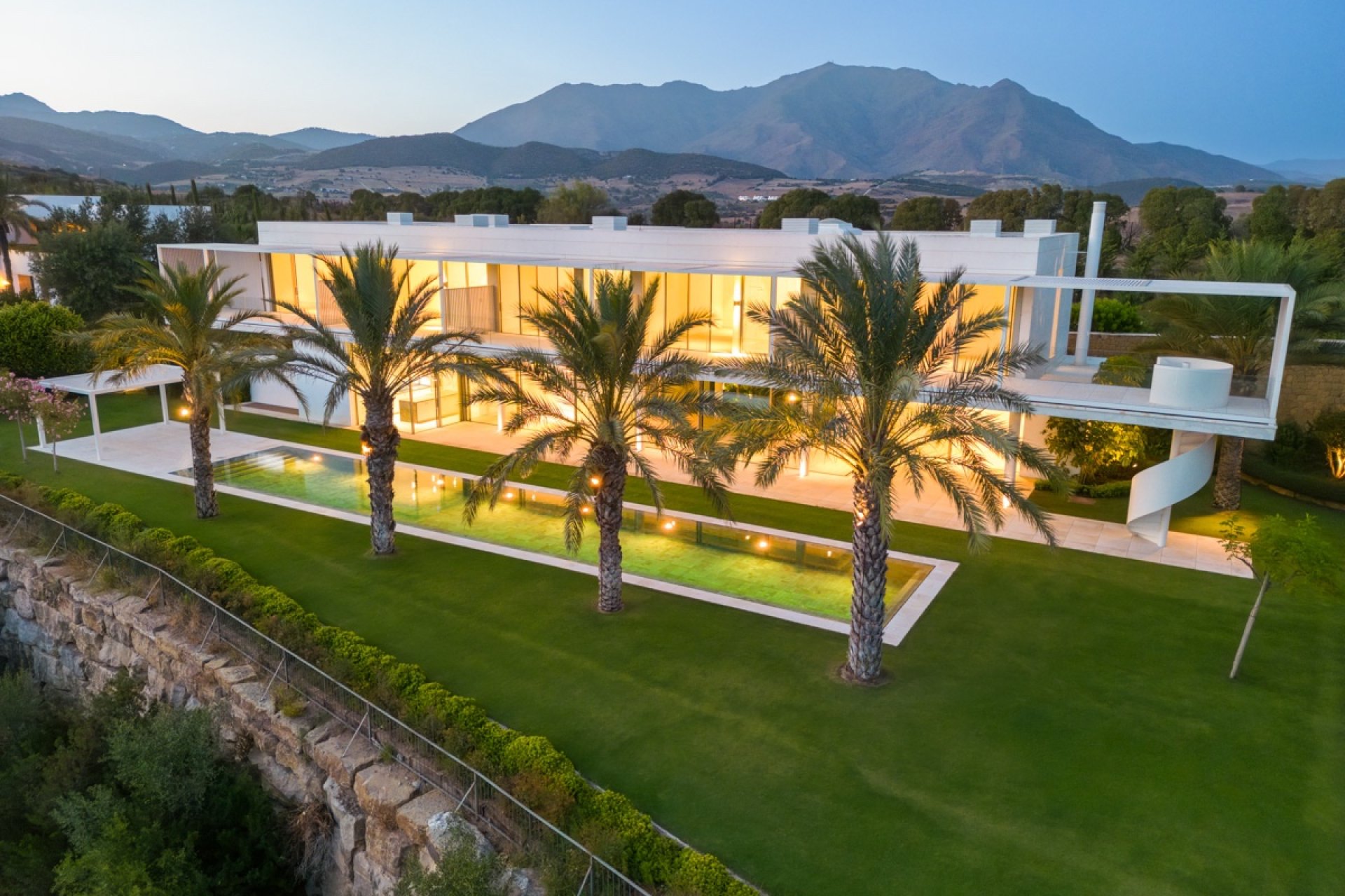 Reventa - Villa -
Malaga - Casares