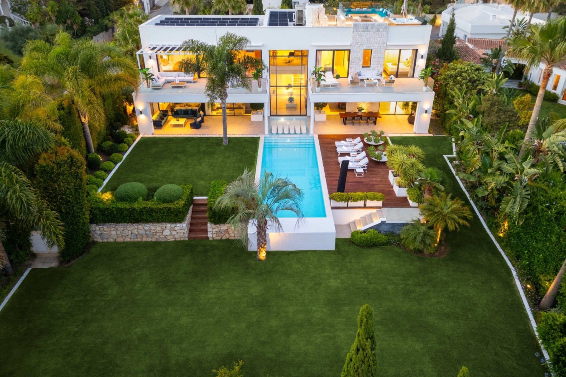 Reventa - Villa -
Marbella - East Marbella