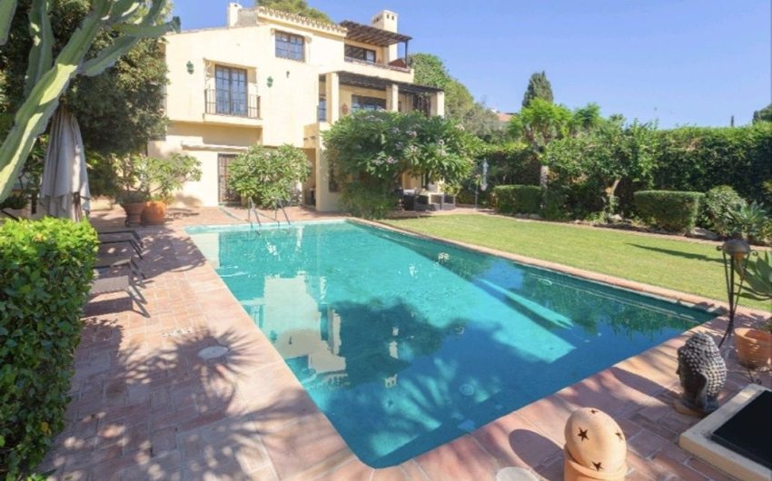 Reventa - Villa -
Marbella - Elviria