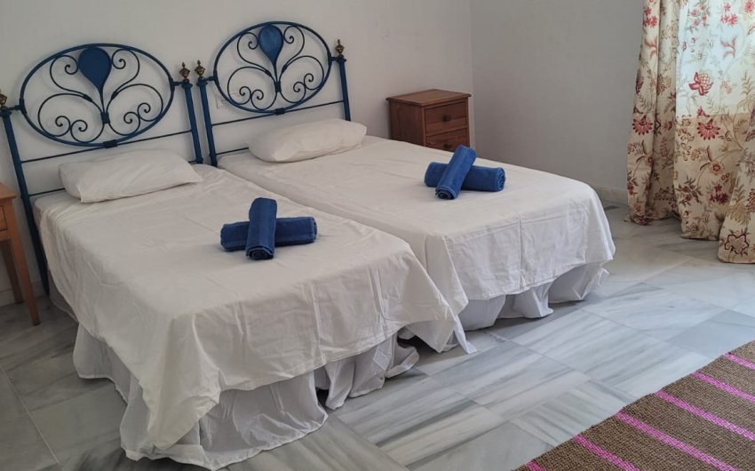 Reventa - Villa -
Marbella - Las Chapas