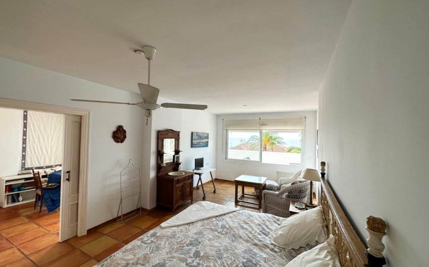 Reventa - Villa -
Marbella - Las Chapas