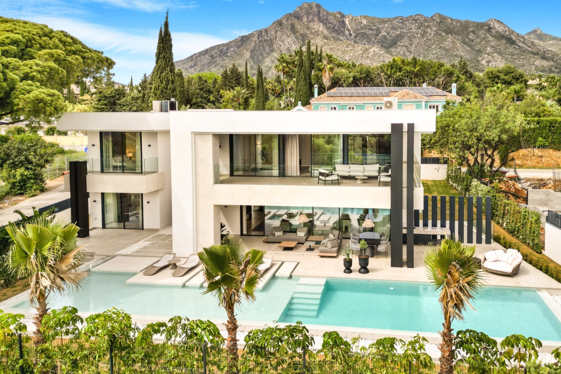 Reventa - Villa -
Marbella - Nagueles