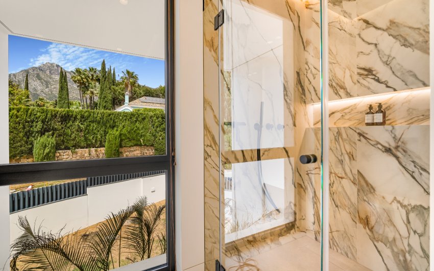 Reventa - Villa -
Marbella - Nagueles