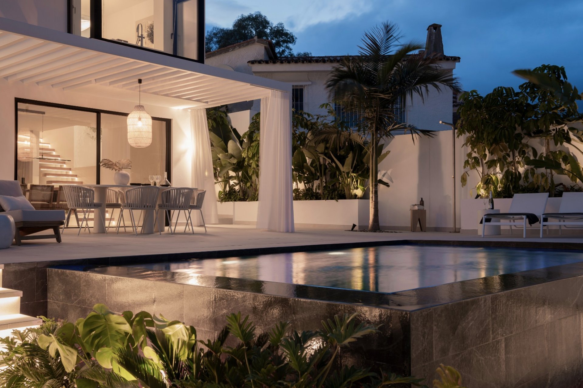 Reventa - Villa -
Marbella - Nueva Andalucía