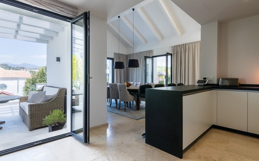 Reventa - Villa -
Marbella - Nueva Andalucía