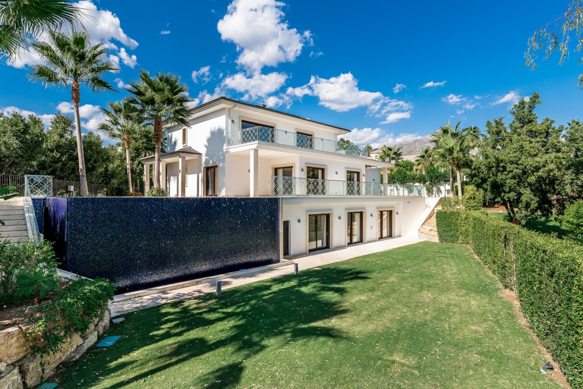Reventa - Villa -
Marbella - Nueva Andalucía