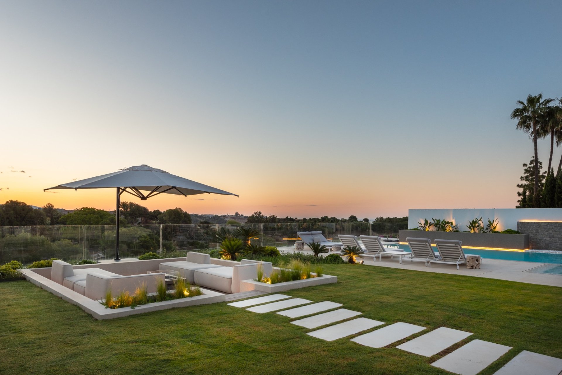 Reventa - Villa -
Marbella - Nueva Andalucía