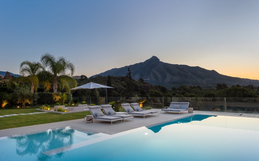 Reventa - Villa -
Marbella - Nueva Andalucía