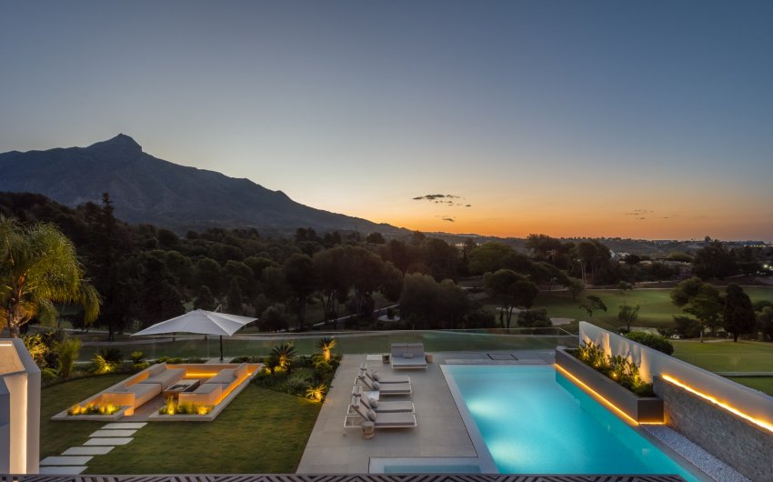 Reventa - Villa -
Marbella - Nueva Andalucía