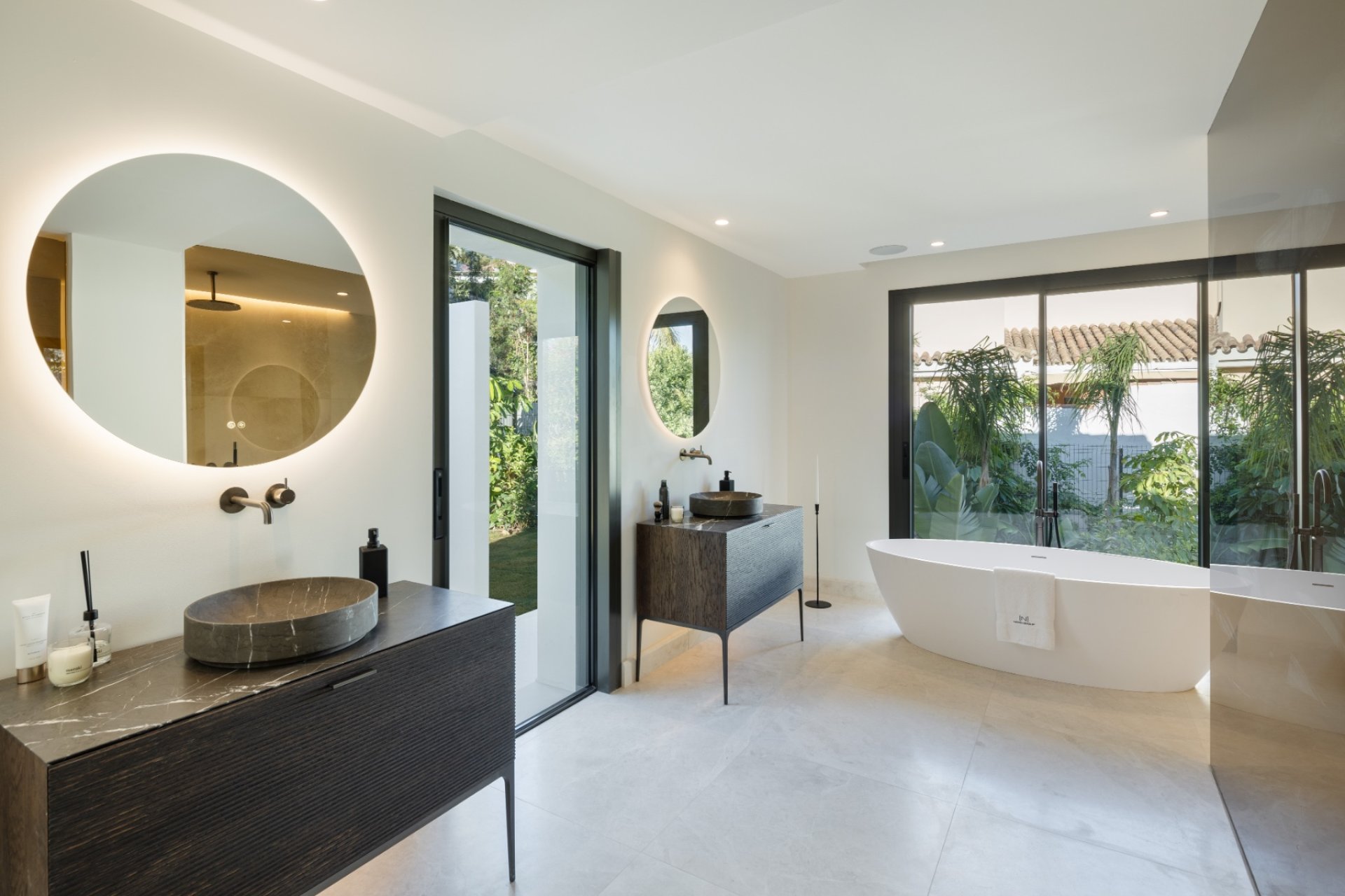 Reventa - Villa -
Marbella - Nueva Andalucía