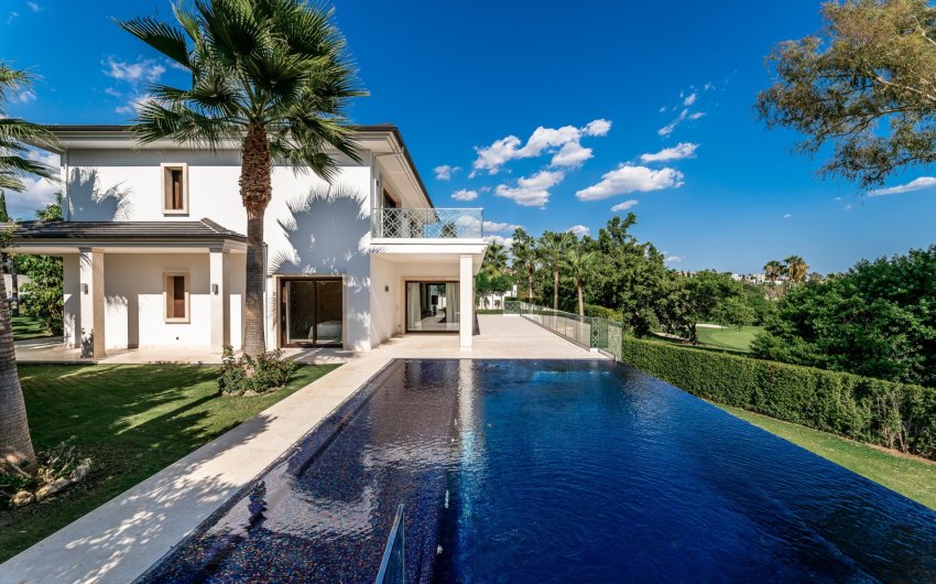 Reventa - Villa -
Marbella - Nueva Andalucía