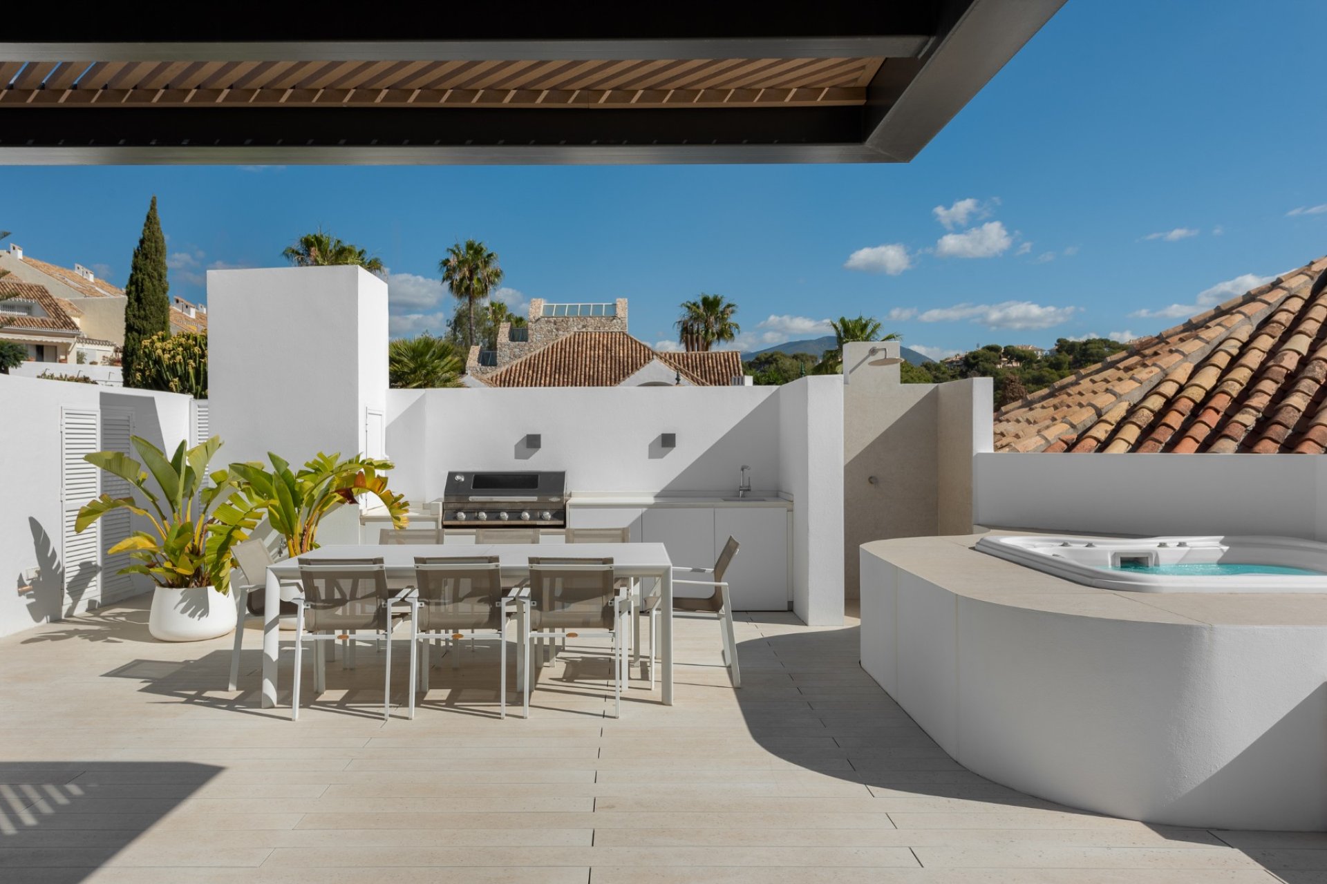 Reventa - Villa -
Marbella - Nueva Andalucía