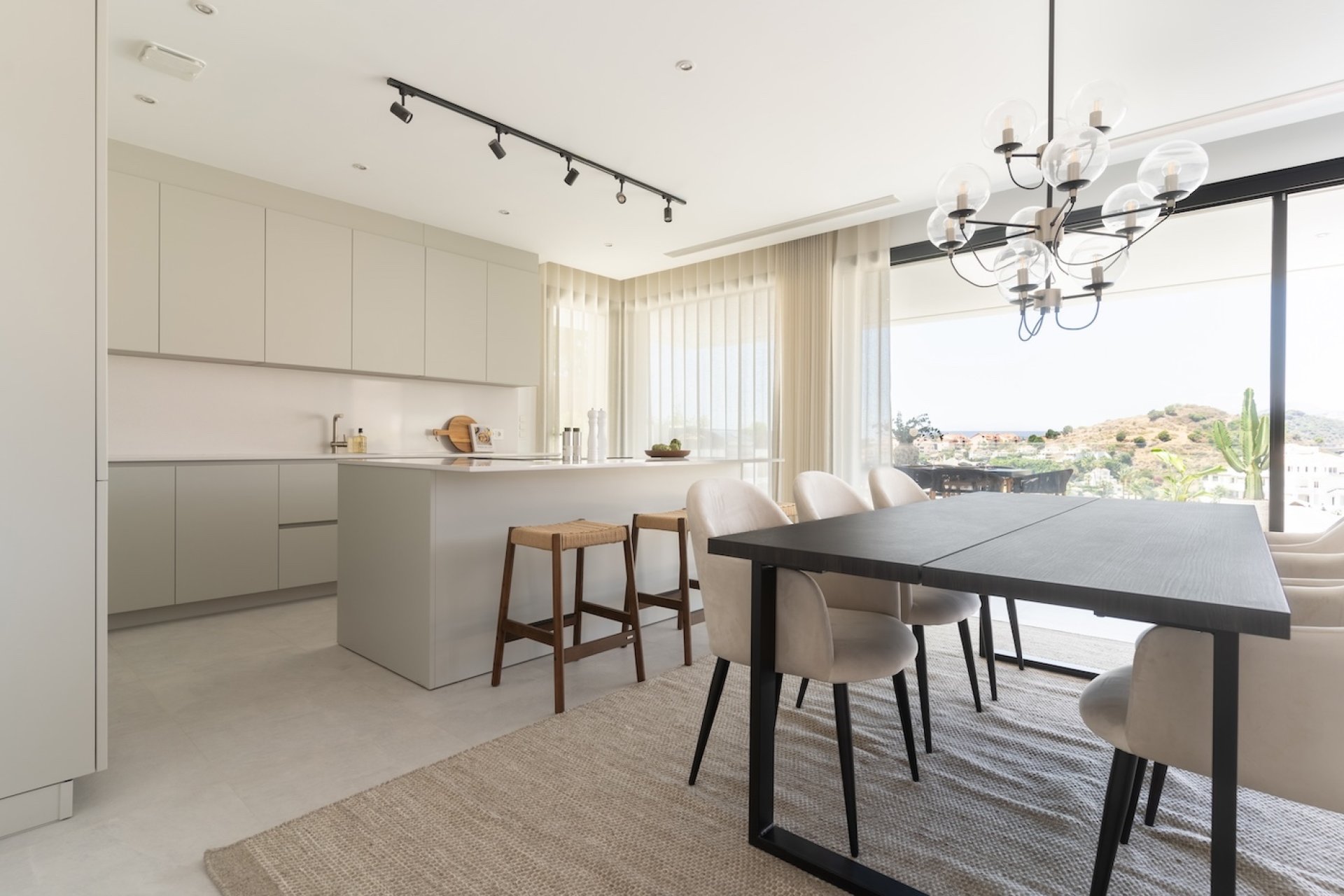 Reventa - Villa -
Marbella - Nueva Andalucía