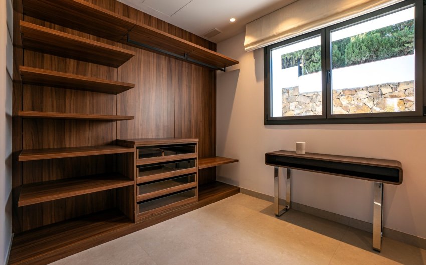 Reventa - Villa -
Marbella - Nueva Andalucía