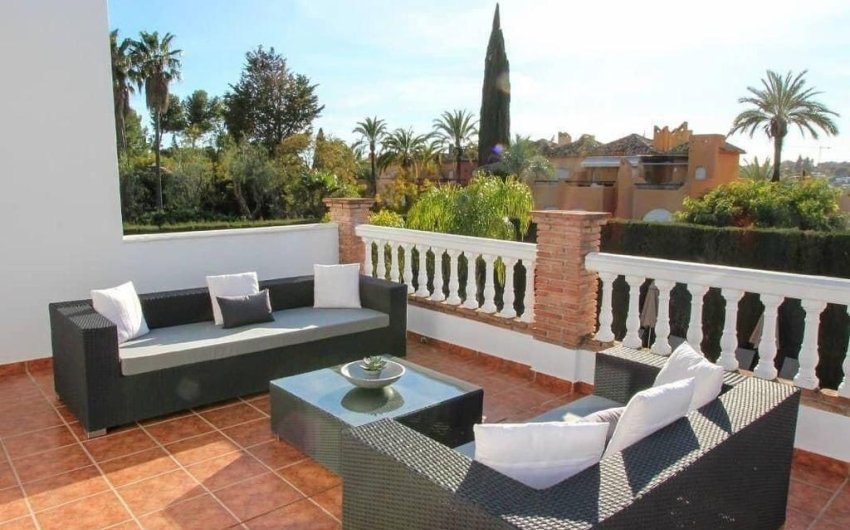 Reventa - Villa -
Marbella - Nueva Andalucía